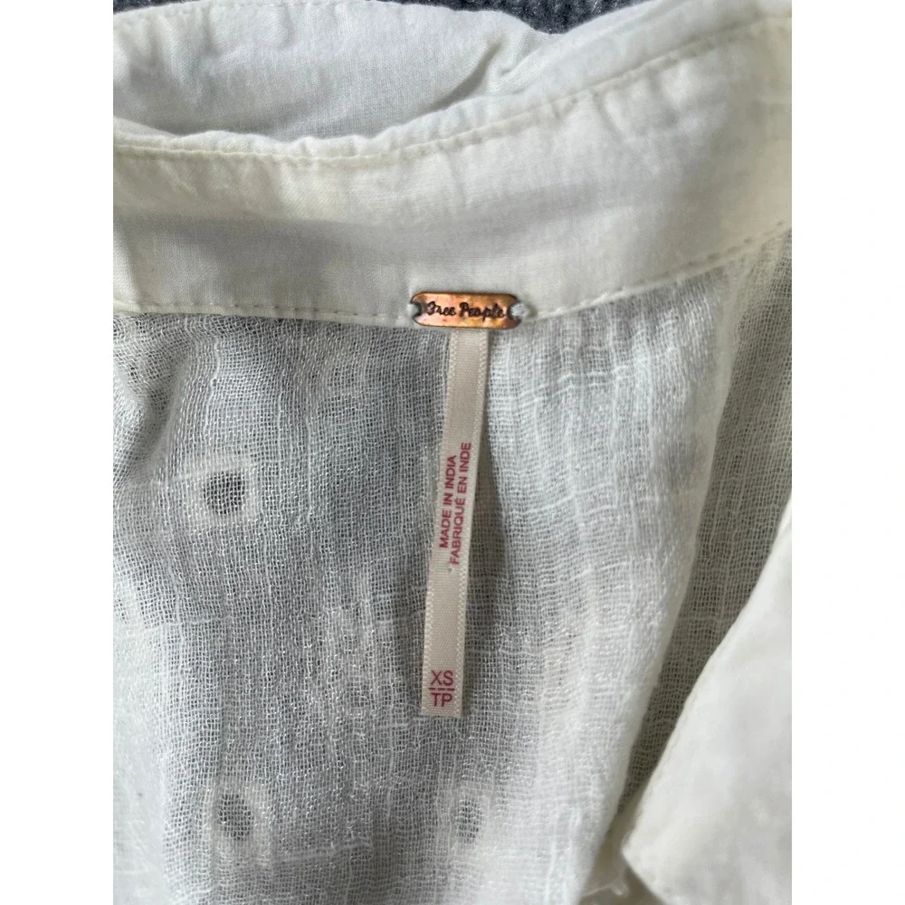 Free People White Eyelet Embroidered High Low Duster Cardigan Top XS